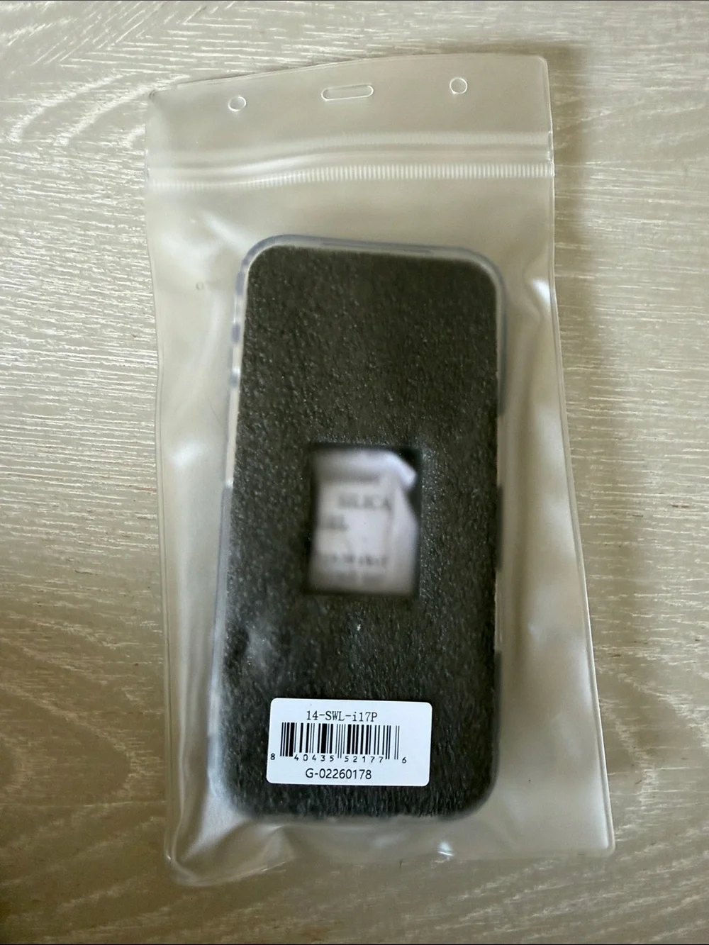Wallis stylish phone
